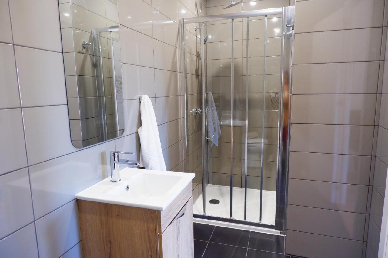 Retiro De Gondramaz - 200 M2 Villa ภายนอก รูปภาพ